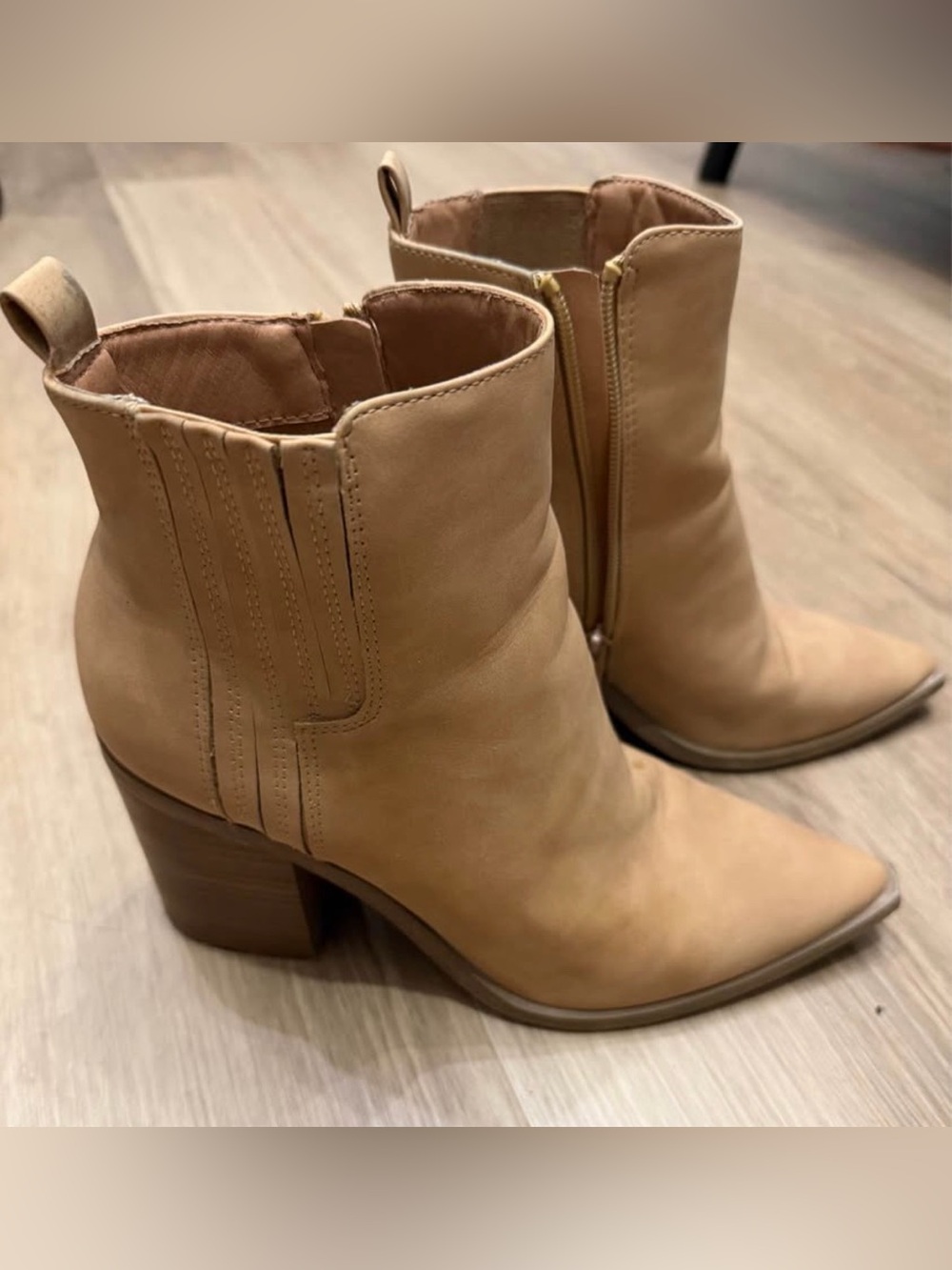 Tan Pointed Toe Ankle Booties Block Heel - Size 9 (Fits 8.5/9)